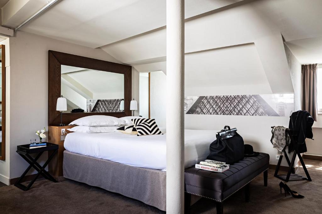 Holiday Inn Paris Palais de l'Elysée by IHG - Resim 31