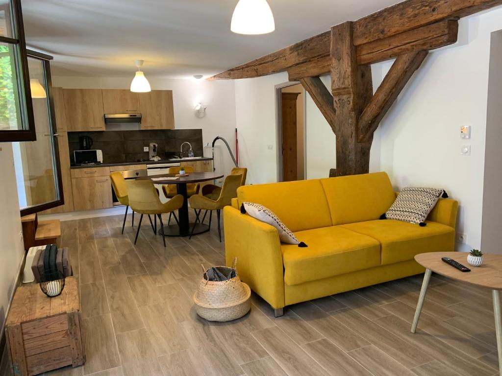 Kuchyň nebo kuchyňský kout v ubytování LE CLOS DORE et PARKING GRATUIT
