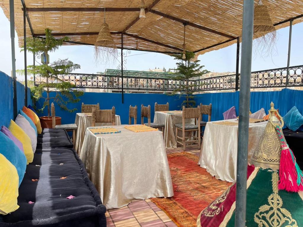 Posezení v ubytování Riad Blue Oasis