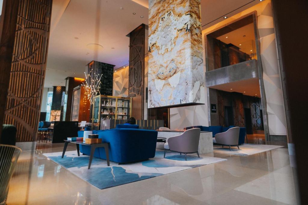 Ein Sitzbereich in der Unterkunft JW Marriott Hotel Lima