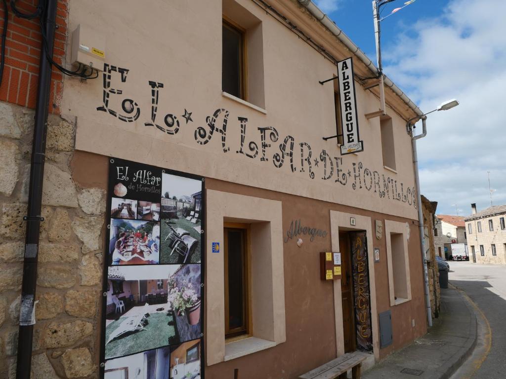 Budova, kde se hostel nachází