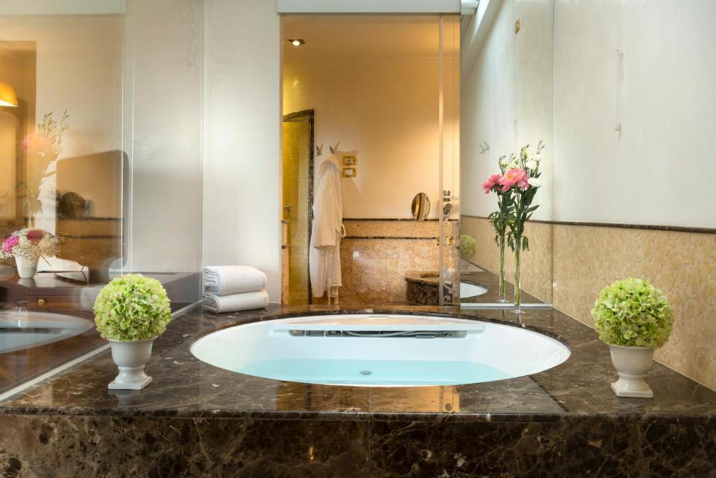 Koupelna v ubytování Hotel De Londres