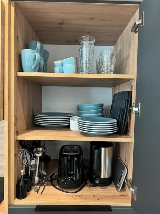 Kuchyň nebo kuchyňský kout v ubytování 1,5-Zimmer, Top ausgestattet, 4 Pers, Souterrain, Self Check-in, Parkplatz, Netflix & Amazon Prime