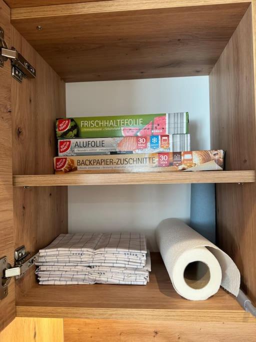 Fotografie z fotogalerie ubytování 1,5-Zimmer, Top ausgestattet, 4 Pers, Souterrain, Self Check-in, Parkplatz, Netflix & Amazon Prime v destinaci Flintsbach am Inn