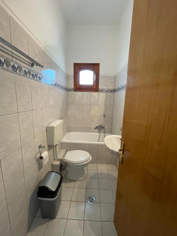 Kúpeľňa v ubytovaní Boufidis Rooms