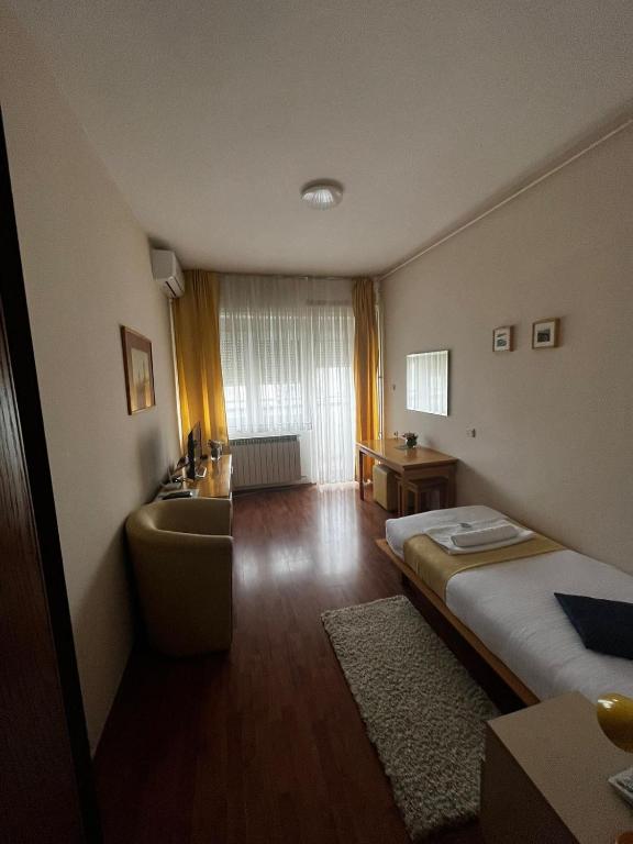 Fotografie z fotogalerie ubytování Garni hotel BELVEDERE LUX v destinaci Kraljevo