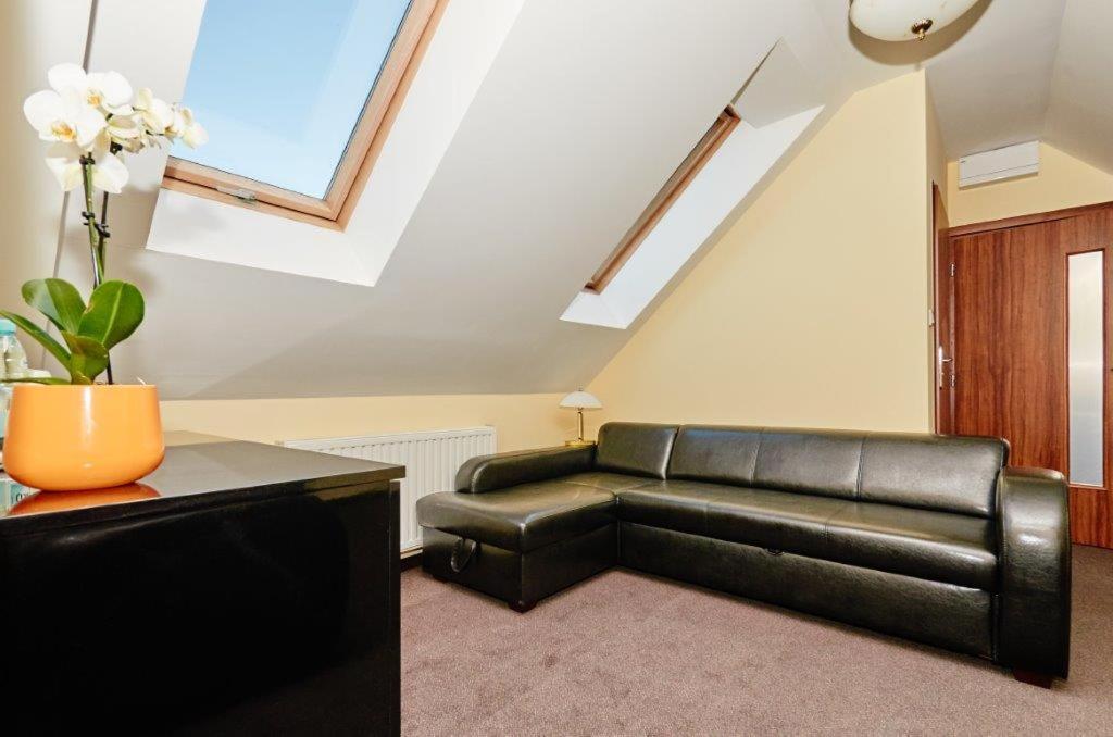 Aparthotel W Palacu - Resim 27