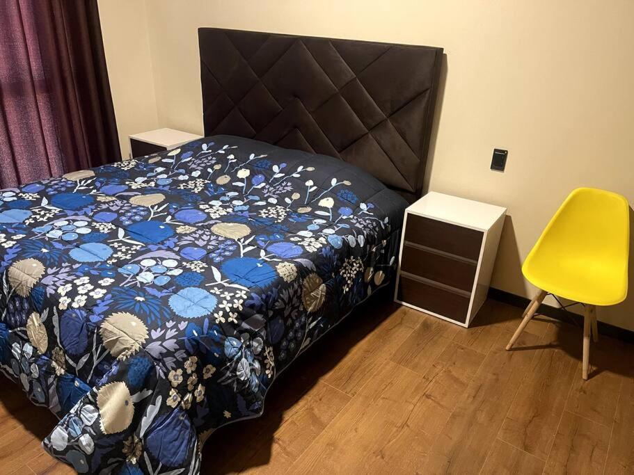 Ένα ή περισσότερα κρεβάτια σε δωμάτιο στο Luxury Apartment near Fidel Anze