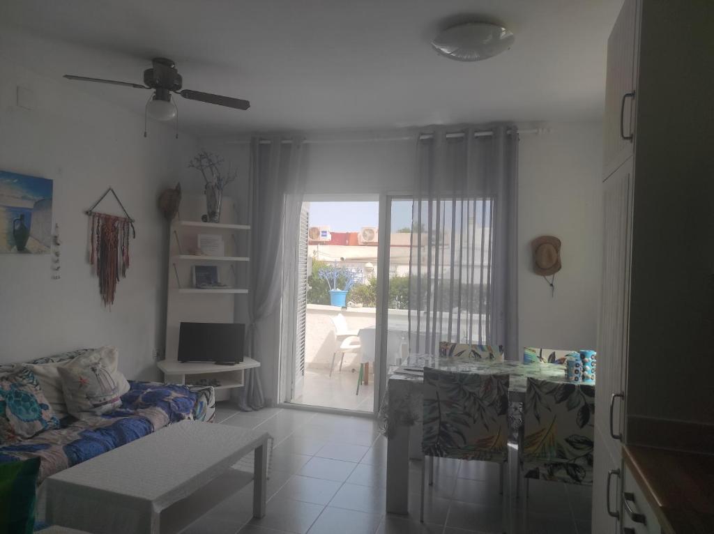 Posedenie v ubytovaní Mi morena cala llobeta 35