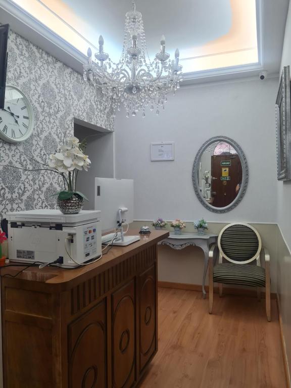 Kuchyň nebo kuchyňský kout v ubytování Hostal Salomé