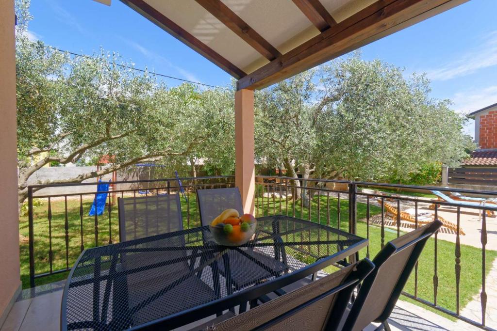 Balkon lub taras w obiekcie Apartment Maritea by Rent Istria