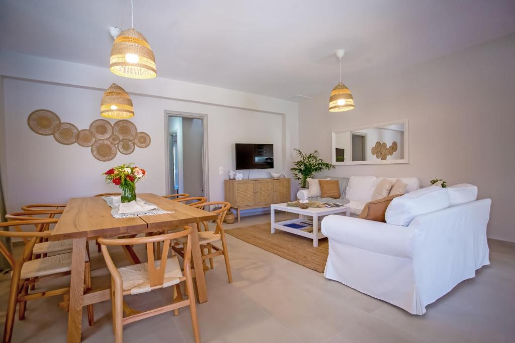 A television and/or entertainment centre at Cosmos Villas Spyridoula