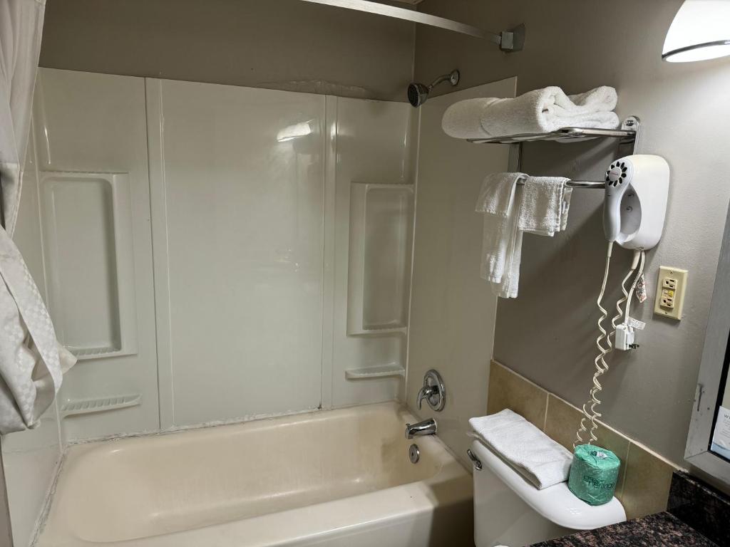 South Ridge Inn photo
