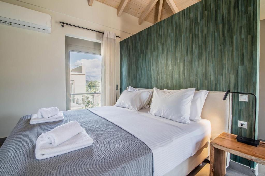 blue symphony suites and apartments - 3