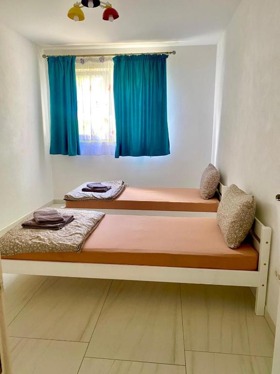 CONFORT HOUSE - Habitación Doble O Gemela Con Baño Privado