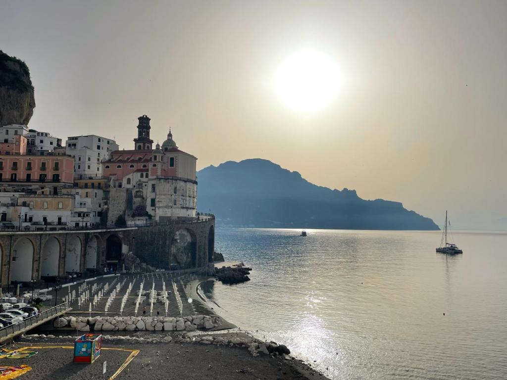 Luxury house Atrani - Two-Bedroom Apartment