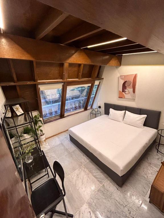 Singular Reforma - Quarto King Com Banheiro Privativo Externo