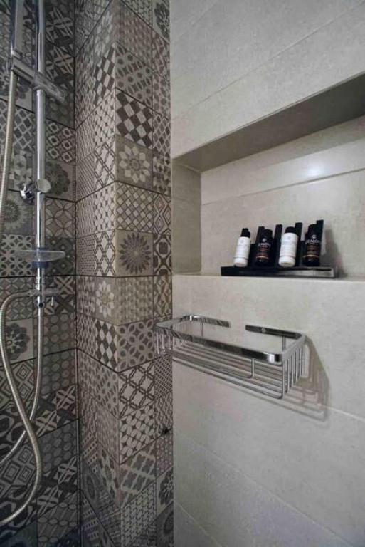 Koupelna v ubytování Νew Thission Luxury Apartment
