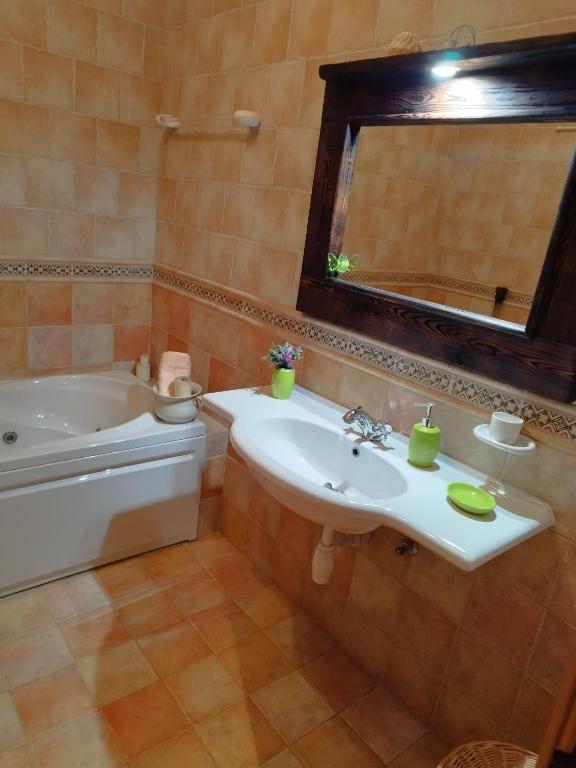 Koupelna v ubytování 3 Bedrooms Apartment