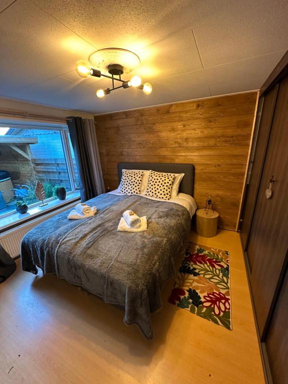 Postel nebo postele na pokoji v ubytování Chalet Harmony Lux Privé Wellness