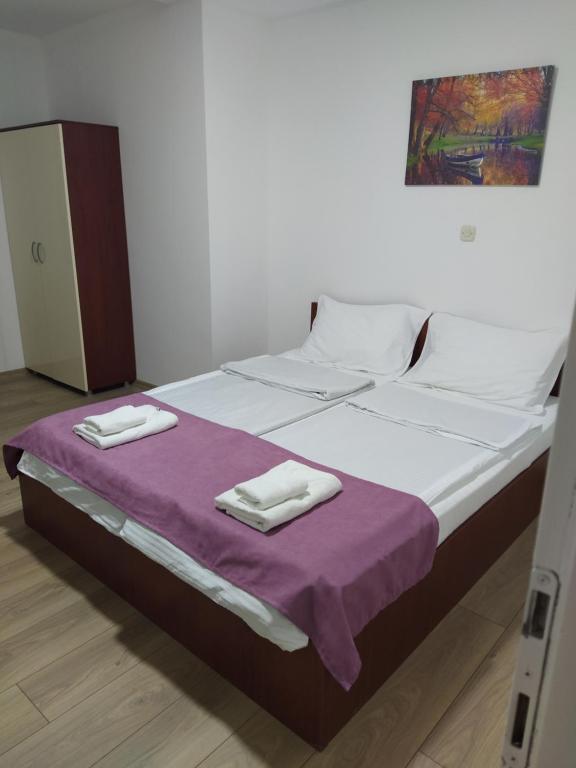 Apartments Koteski - Apartamento De Dos Habitaciones Con Balcón