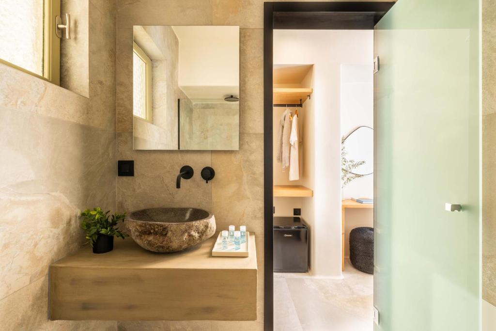 Philosophy of Mykonos Boutique Hotel - 5