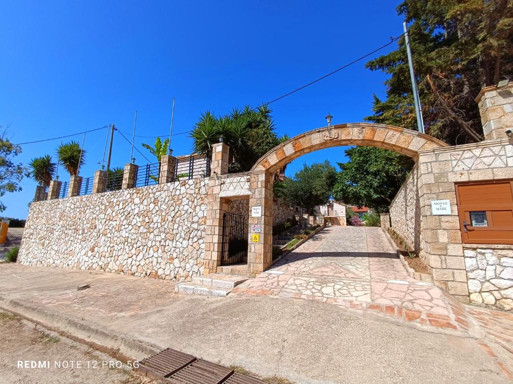 Fotografie z fotogalerie ubytování Spasmata Village Stone Maisonette v destinaci Minia