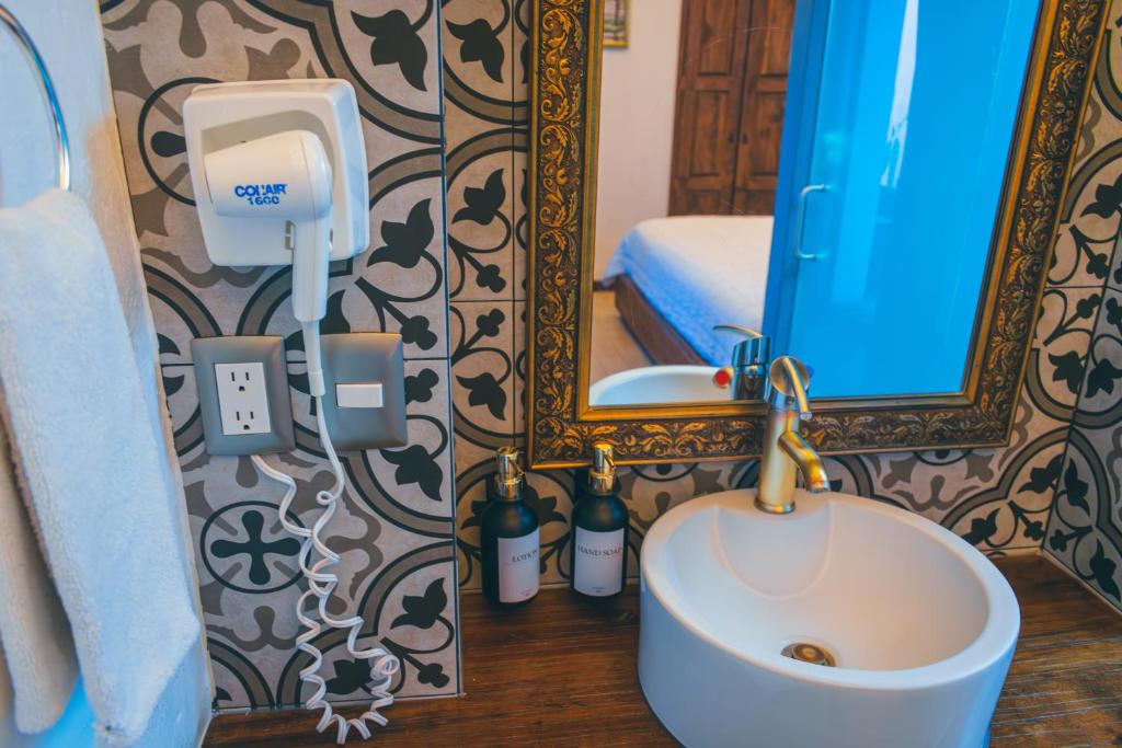 Koupelna v ubytování Hotel Boutique Casa Altamira