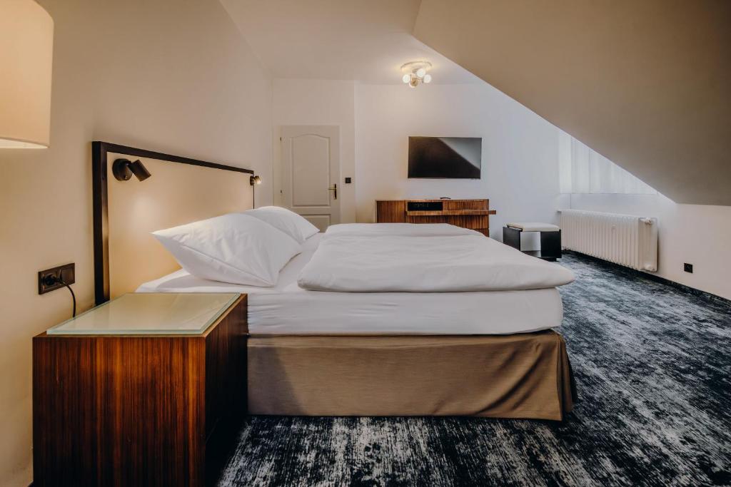 Esplanade Carlsbad - Resim 19