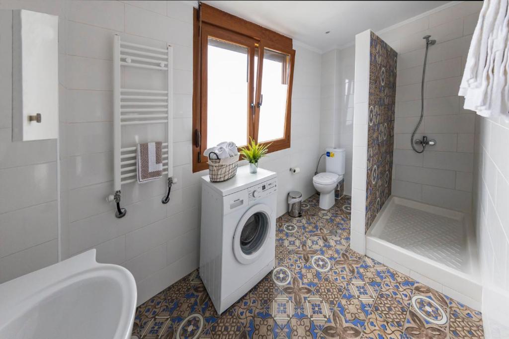 Koupelna v ubytování Kallikratia Suites 3
