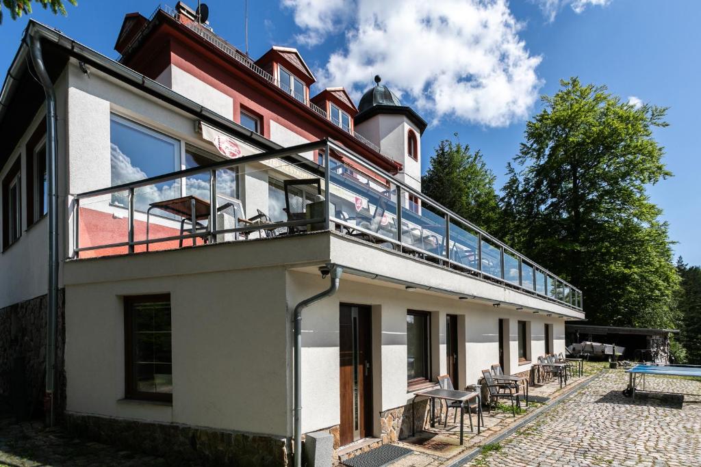 Budova, kde se bed and breakfast nachází