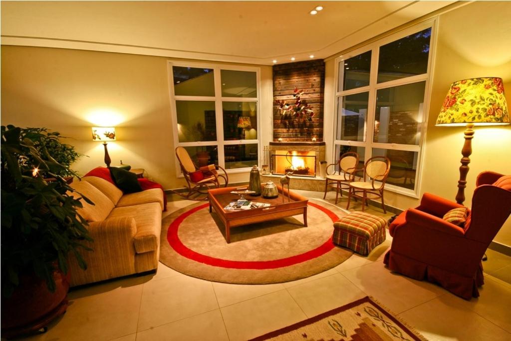 Pousada Annecy - CAPIVARI Fácil acesso ao centrinho e Baden Bar