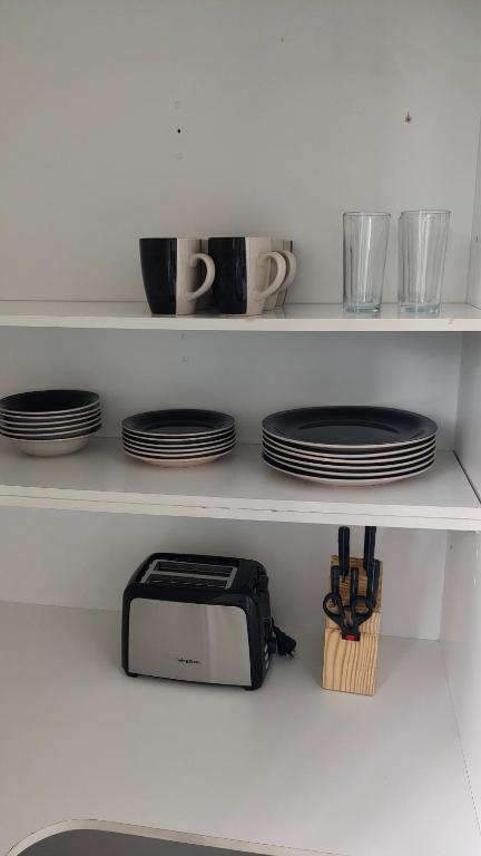 Big Save at St Lukes Quiet House - Resim 27