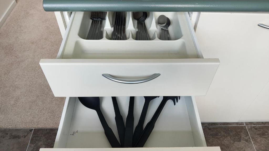 Big Save at St Lukes Quiet House - Resim 25