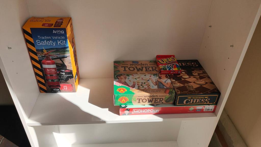 Big Save at St Lukes Quiet House - Resim 30