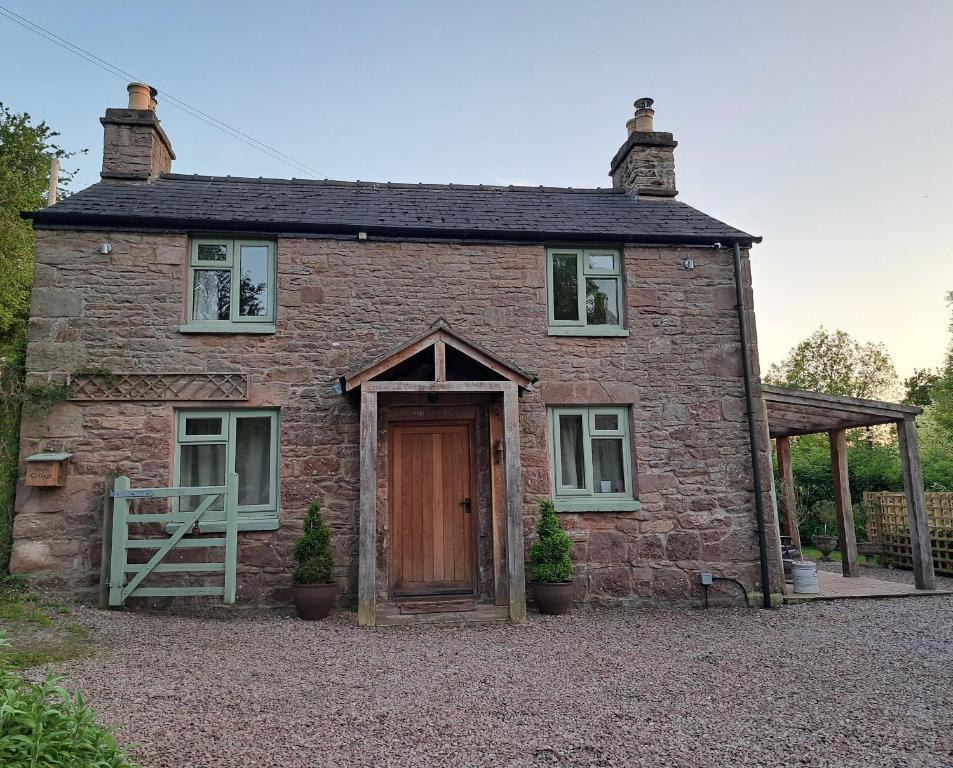 Symonds Yat Cottage, Ross on Wye Updated 2024 Prices
