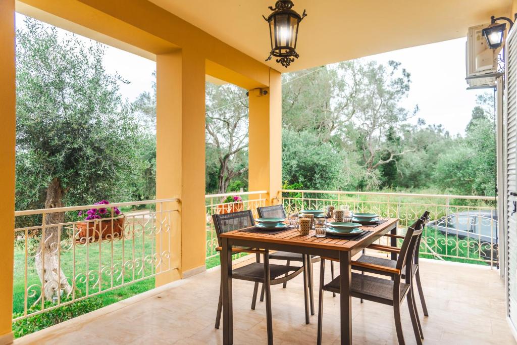 A balcony or terrace at MEL