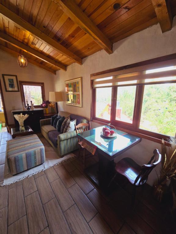 Posezení v ubytování Villas De Los Pinos 2
