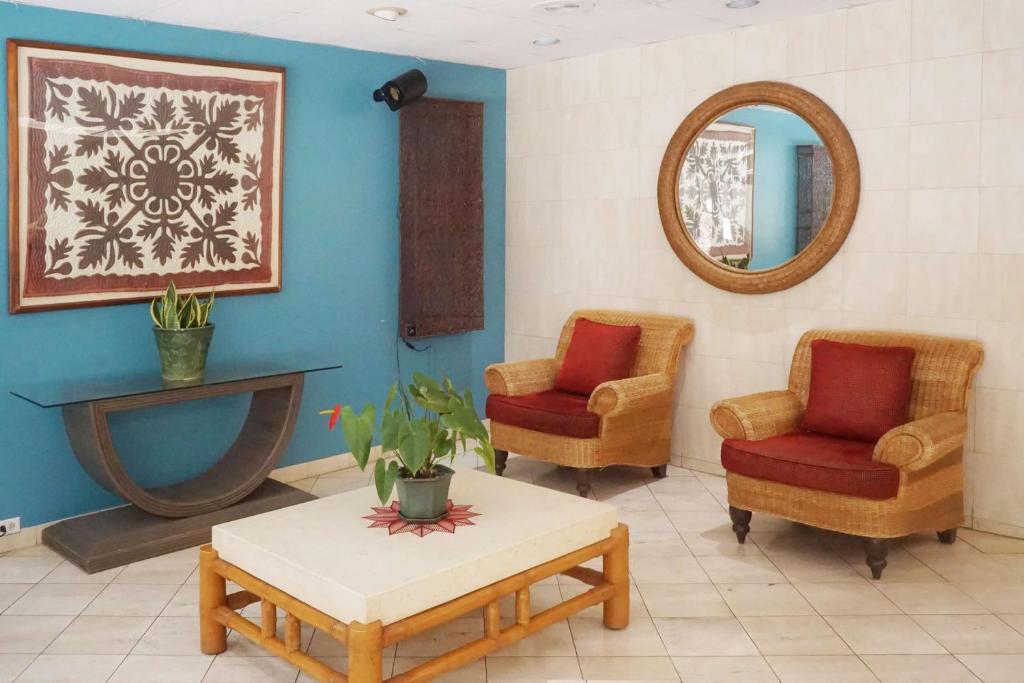 Posezení v ubytování Ewa Hotel Waikiki
