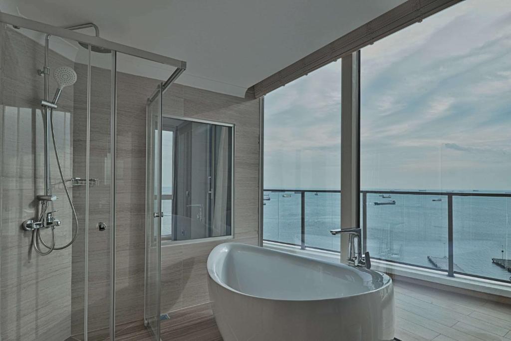 A bathroom at Best Western Premier Ottoperla Hotel