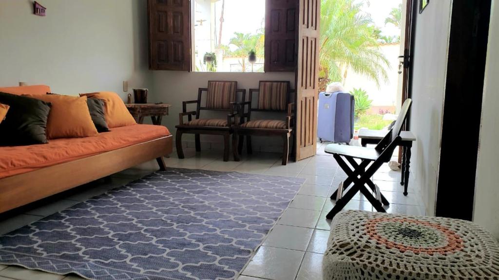 Posezení v ubytování CASA DA PRAÇA Ibicoara - a melhor hospedagem
