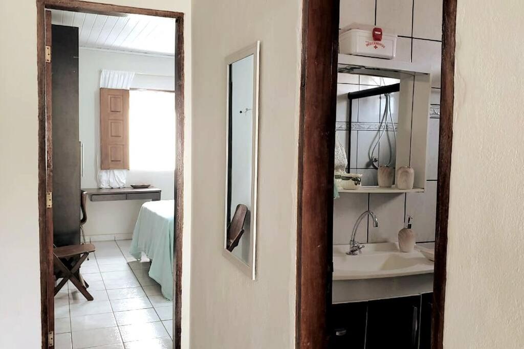 Koupelna v ubytování CASA DA PRAÇA Ibicoara - a melhor hospedagem