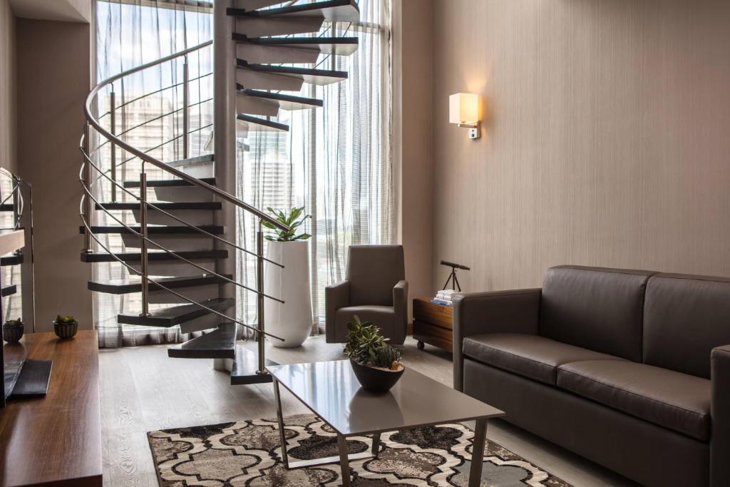 Posezení v ubytování AC Hotel by Marriott Panama City