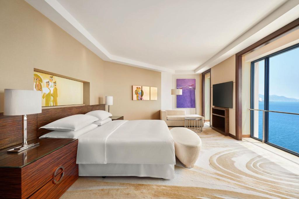 Suite Hạng Tổng Thống Nhìn Ra Biển - Tầng Cao