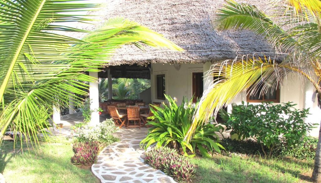 Zahrada ubytování Baobab Village