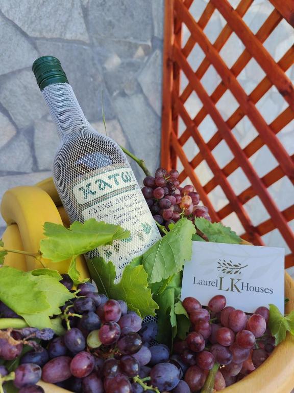 Nápoje v ubytování Laurel LK Apt in Kremasti near Airport Rhodes