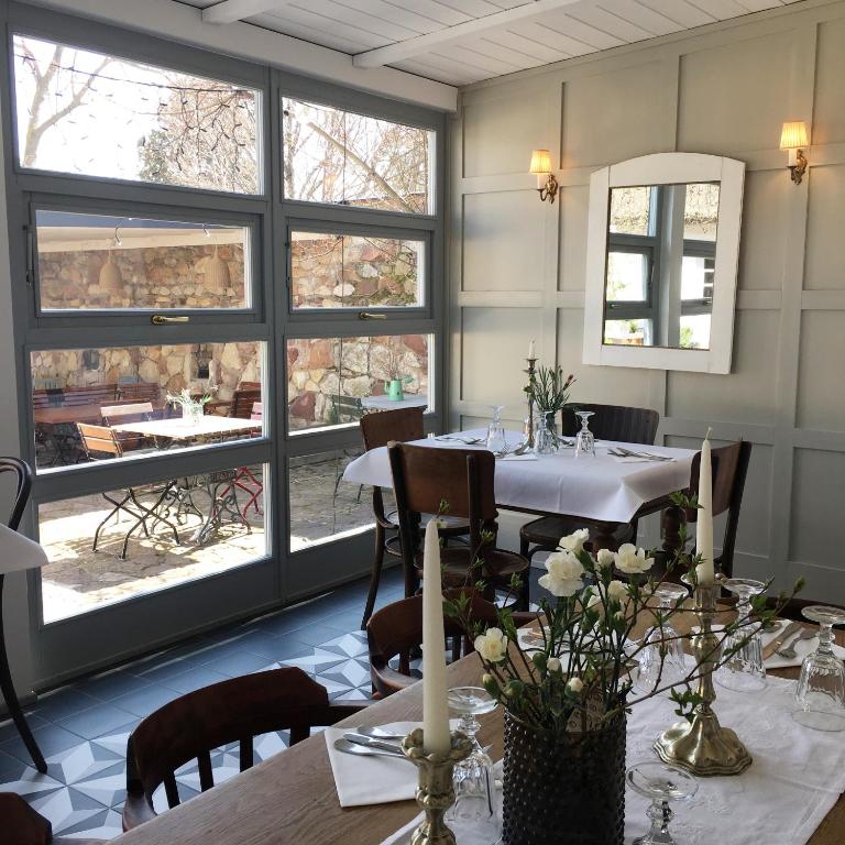 Restaurace v ubytování Kővirág Panzió