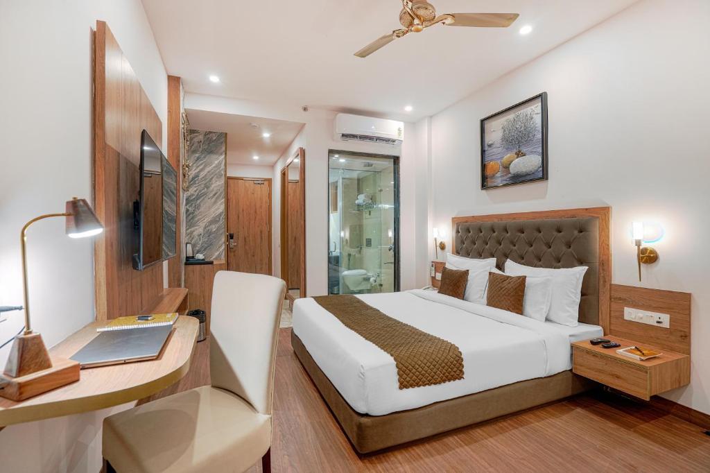 The Sanawar Heights I Kasauli I New Property - Chambre Double De Luxe Avec Balcon