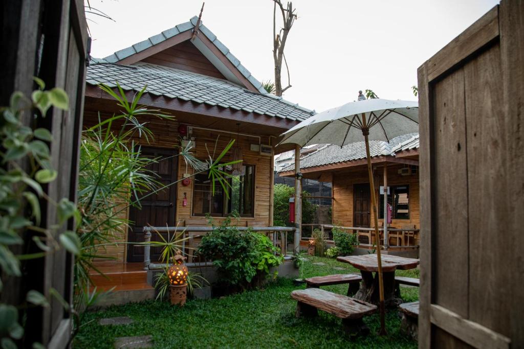 Zahrada ubytování Boutique Hotel & Restaurant, Jaidee Bamboo Huts