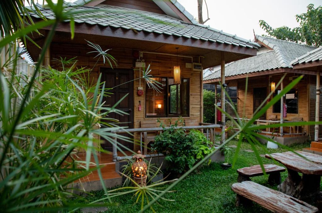 Zahrada ubytování Boutique Hotel & Restaurant, Jaidee Bamboo Huts